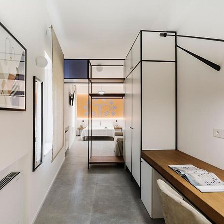 Temporas Design Rooms Кальярі Екстер'єр фото