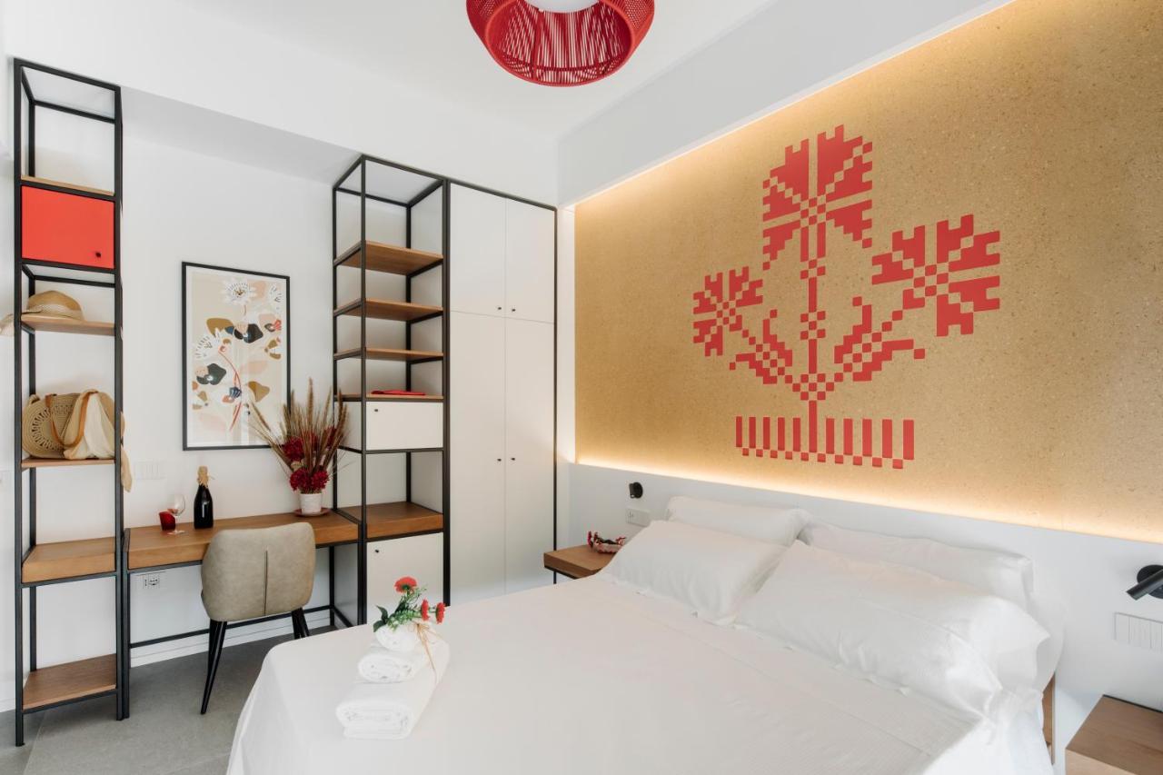 Temporas Design Rooms Кальярі Екстер'єр фото