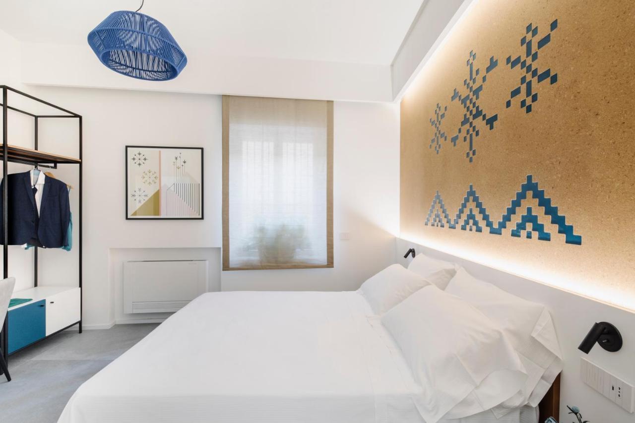 Temporas Design Rooms Кальярі Екстер'єр фото